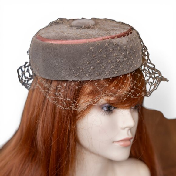 Vintage Velvet Hat Lot – 10 Mid-Century Styles main image 6